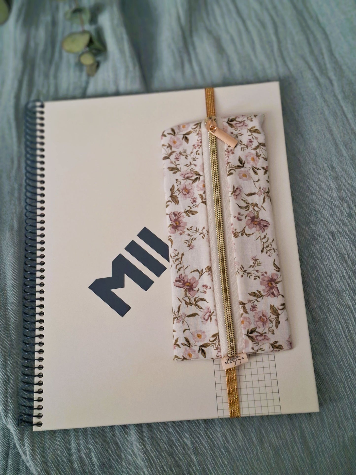 Estuche plano Floral Silvestre Vintage