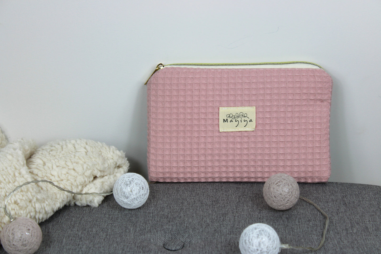 Bolsa de Aseo de Waffle Rosa Empolvado