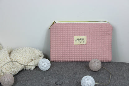 Bolsa de Aseo de Waffle Rosa Empolvado