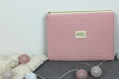 Bolsa de Aseo de Waffle Rosa Empolvado