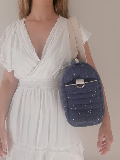 Bolsa de Maternidad Azul Índigo con Topos Dorados