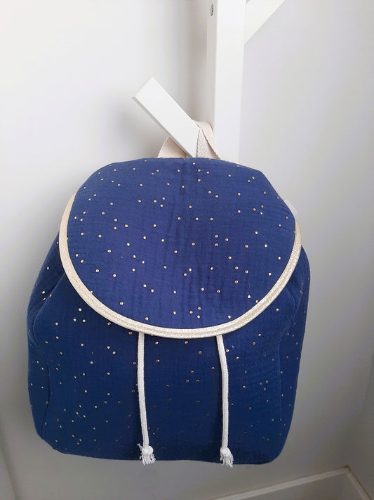 Mochila Azul Índigo con Topos Dorados de algodón con solapa y asas regulables